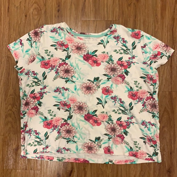 Laura Ashley Tops - LAURA SCOTT Top Petite